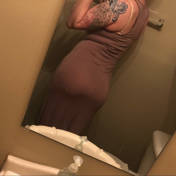 3/$20 forever 21 Maxi sundress - Picture 2 of 6
